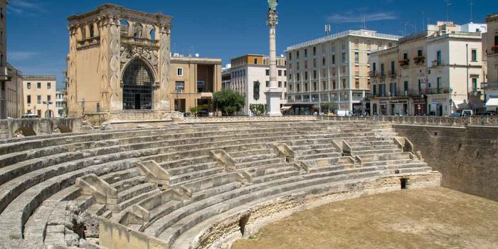 Il “Manifesto” si presenta e si firma a Lecce