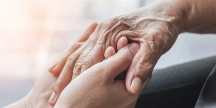 FINE VITA: «SCEGLIERE LA CULTURA DELLA CURA, NESSUNO SIA LASCIATO SOLO»